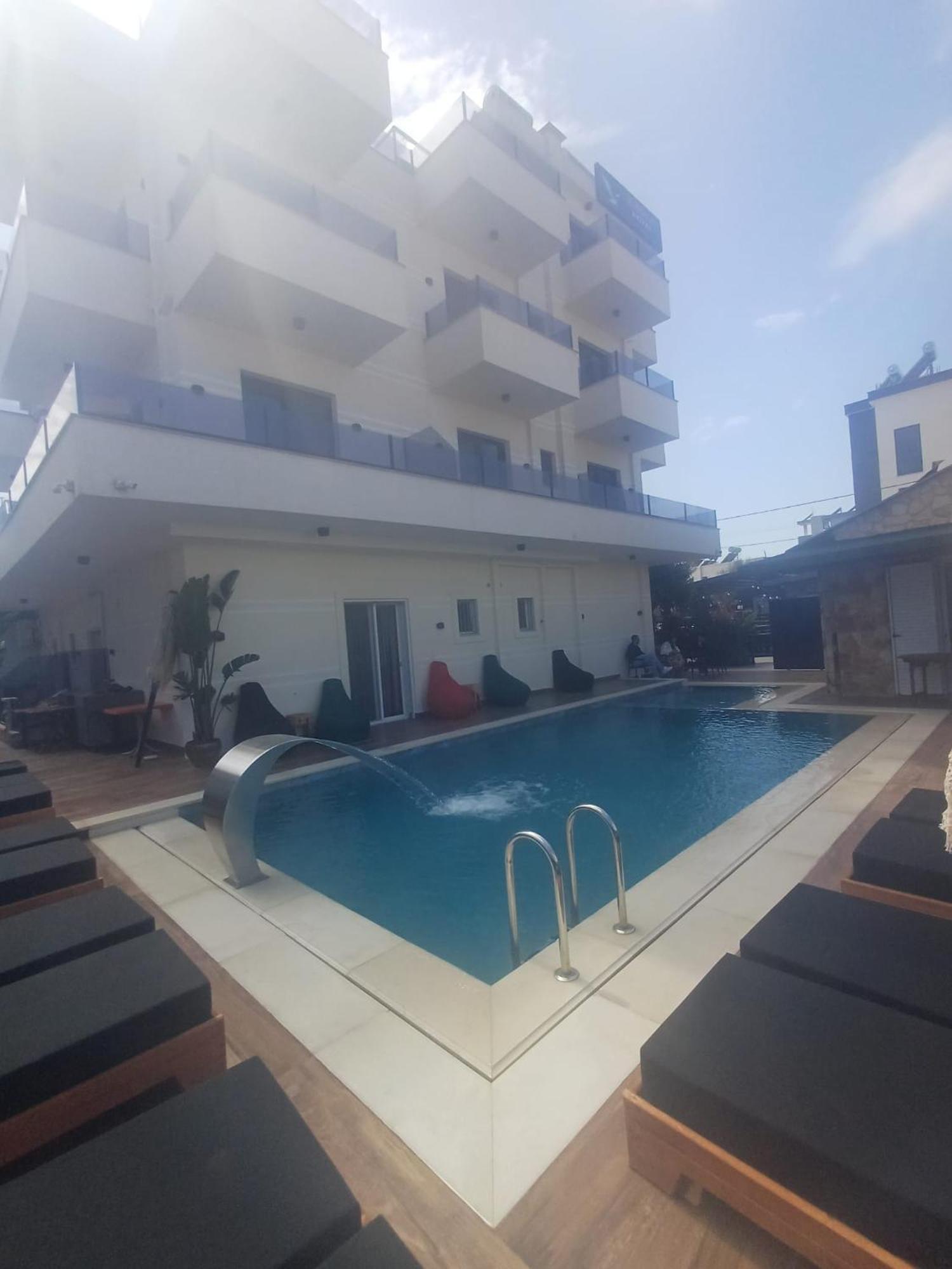 Hotel Eagle Ksamil Eksteriør billede